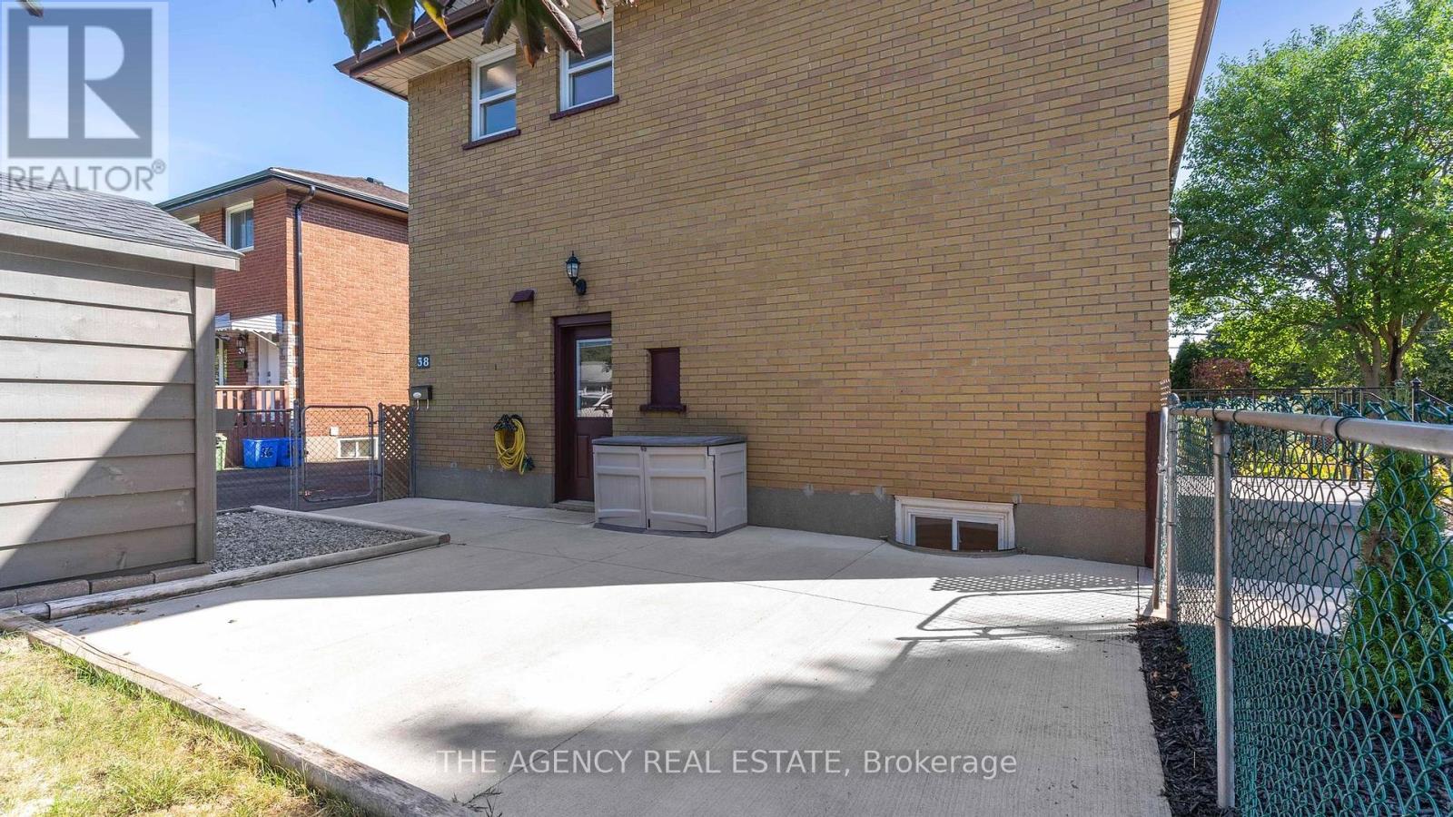 38 Langton Road, London East, Ontario  N5V 2L8 - Photo 22 - X12613672