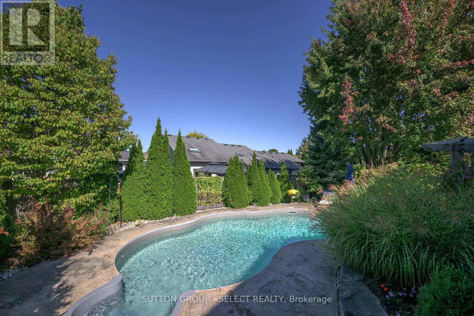 15 Marcus Crescent, London North, Ontario  N6G 4Y9 - Photo 41 - X12607894