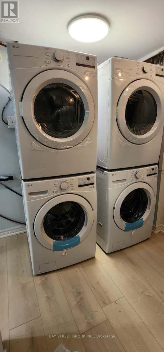 Room2 - 45 Pineway Boulevard, Toronto, Ontario  M2H 1A5 - Photo 8 - C12613668