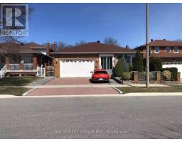 ROOM2 - 45 PINEWAY BOULEVARD, Toronto, Ontario