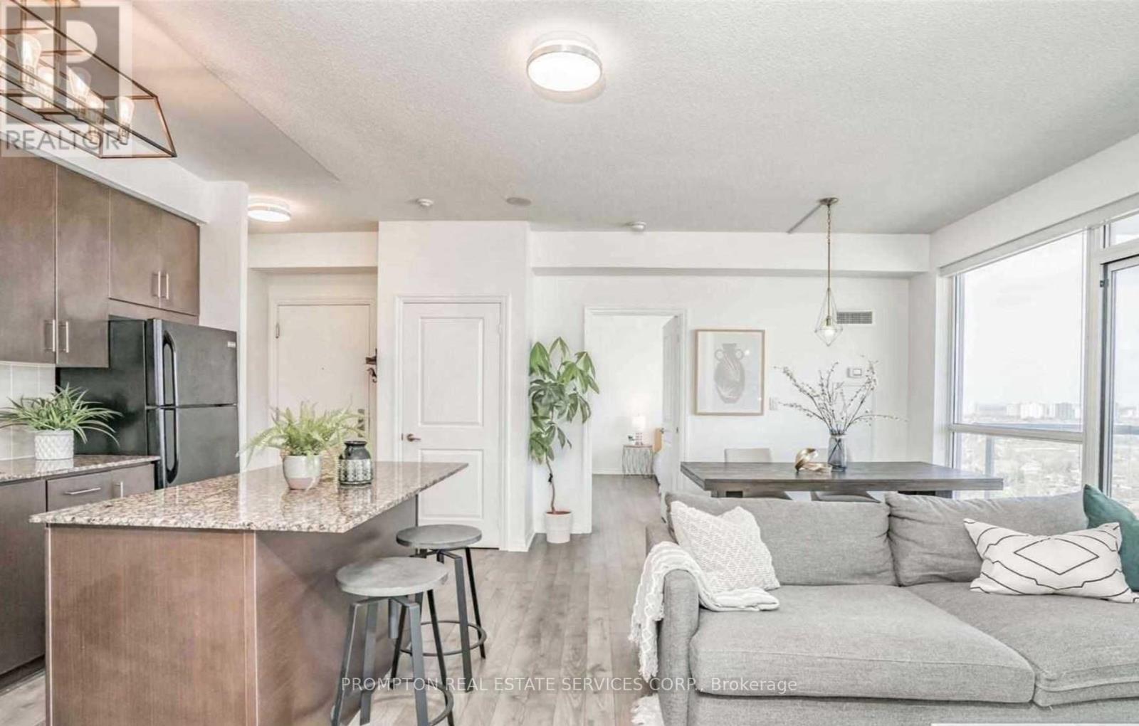 1906 - 30 Heron's Hill Way, Toronto, Ontario  M2J 0A7 - Photo 3 - C12613678