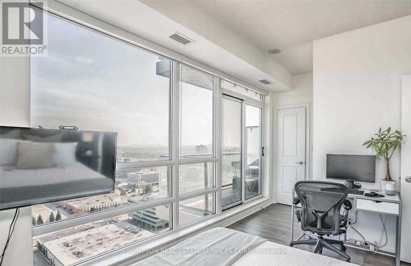 1906 - 30 Heron's Hill Way, Toronto, Ontario  M2J 0A7 - Photo 7 - C12613678