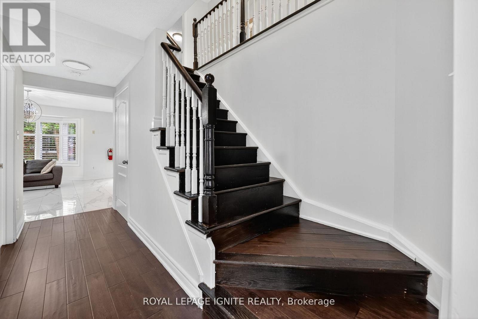 71 Norland Circle, Oshawa, Ontario  L1L 0A7 - Photo 17 - E12613594