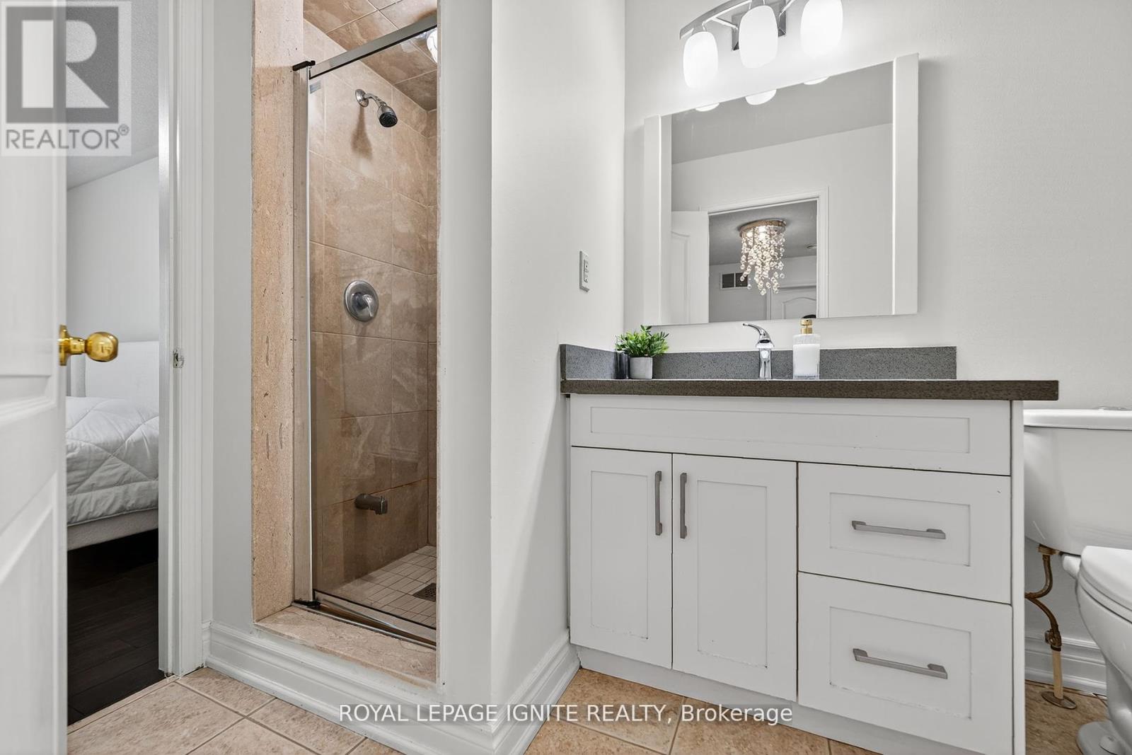 71 Norland Circle, Oshawa, Ontario  L1L 0A7 - Photo 21 - E12613594