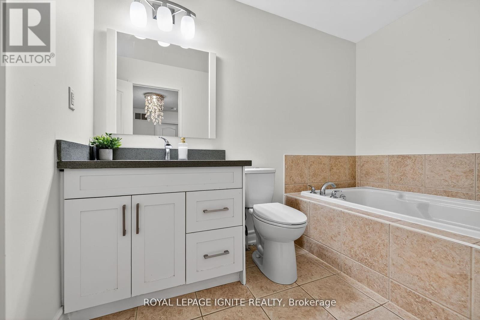 71 Norland Circle, Oshawa, Ontario  L1L 0A7 - Photo 23 - E12613594