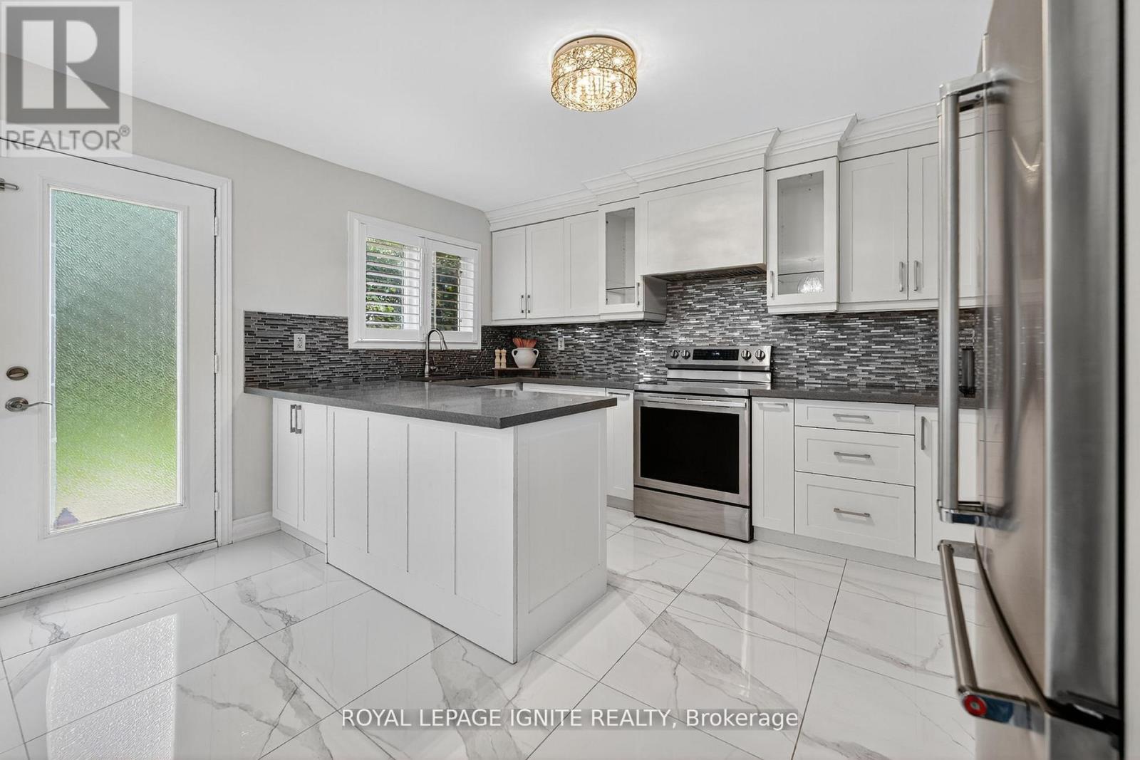 71 Norland Circle, Oshawa, Ontario  L1L 0A7 - Photo 9 - E12613594