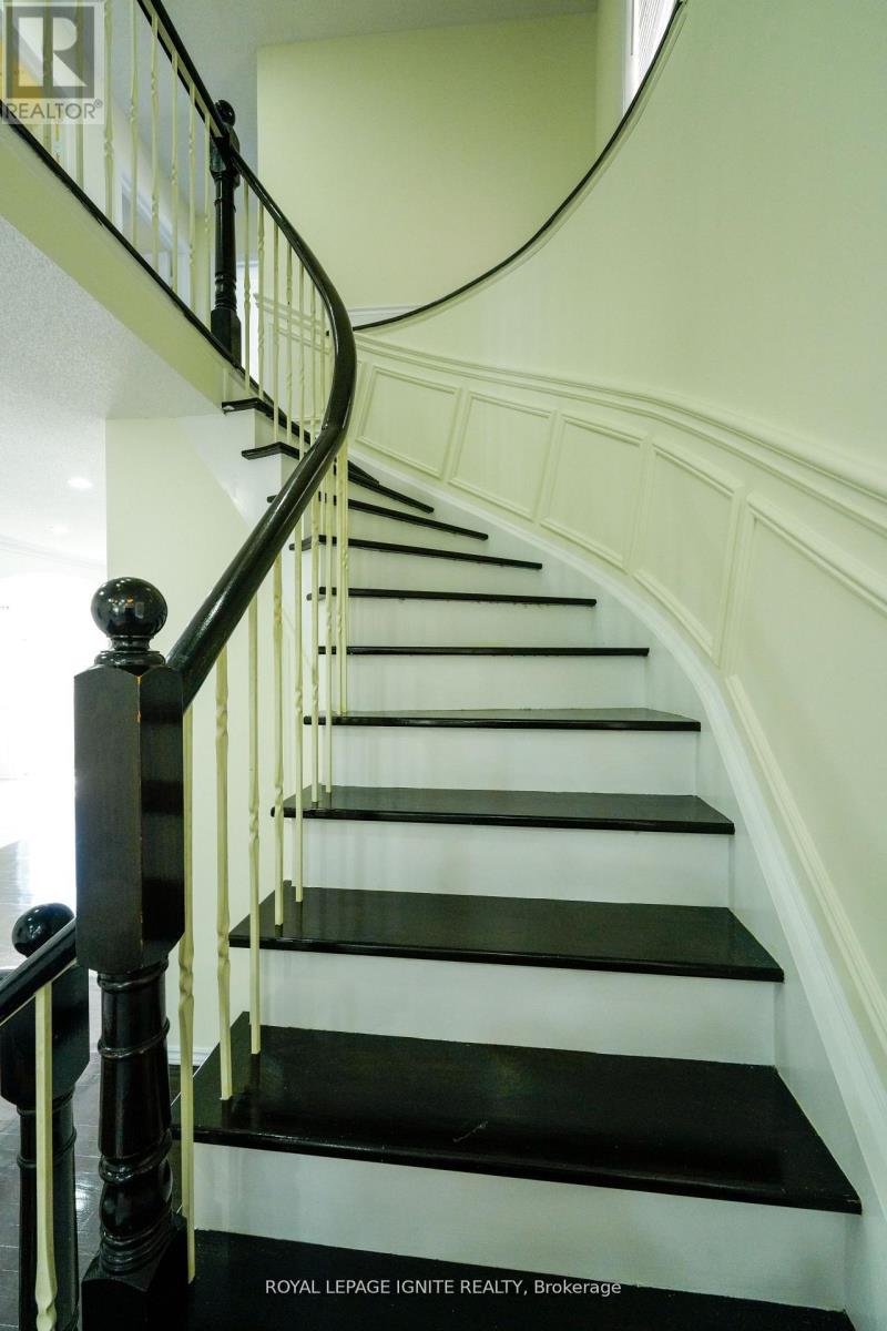 5 Dent Street, Ajax, Ontario  L1T 4E8 - Photo 32 - E12613628