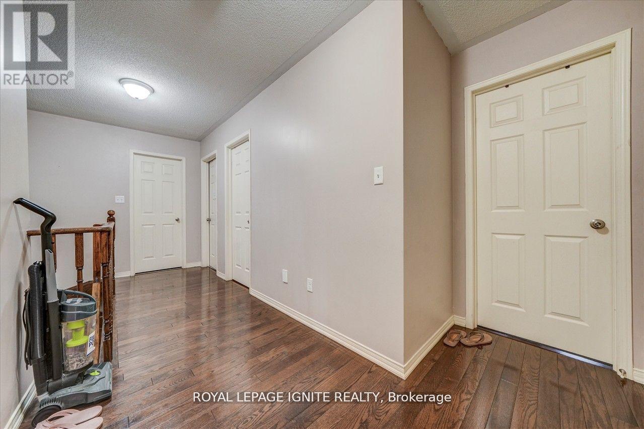 94 Gillett Drive, Ajax, Ontario  L1Z 0N3 - Photo 12 - E12613686