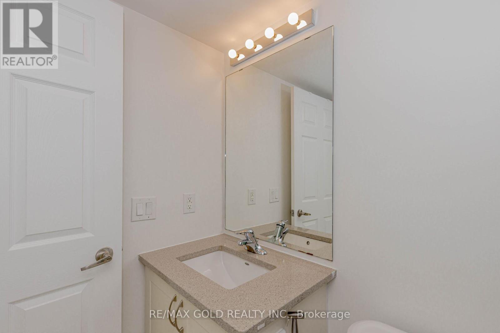 1507 - 208 Enfield Place, Mississauga, Ontario  L5B 0B8 - Photo 36 - W12603224