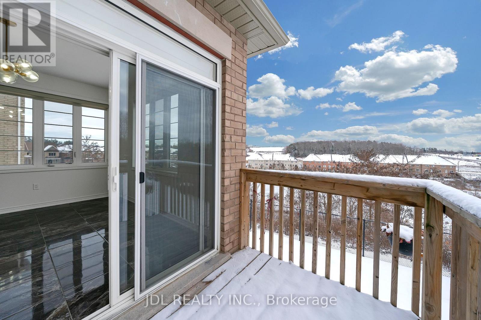 70 Forest Edge Crescent, East Gwillimbury, Ontario  L9N 0S6 - Photo 22 - N12613582