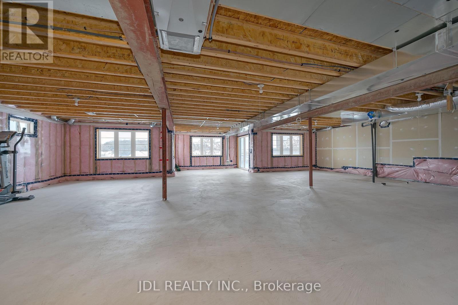 70 Forest Edge Crescent, East Gwillimbury, Ontario  L9N 0S6 - Photo 39 - N12613582