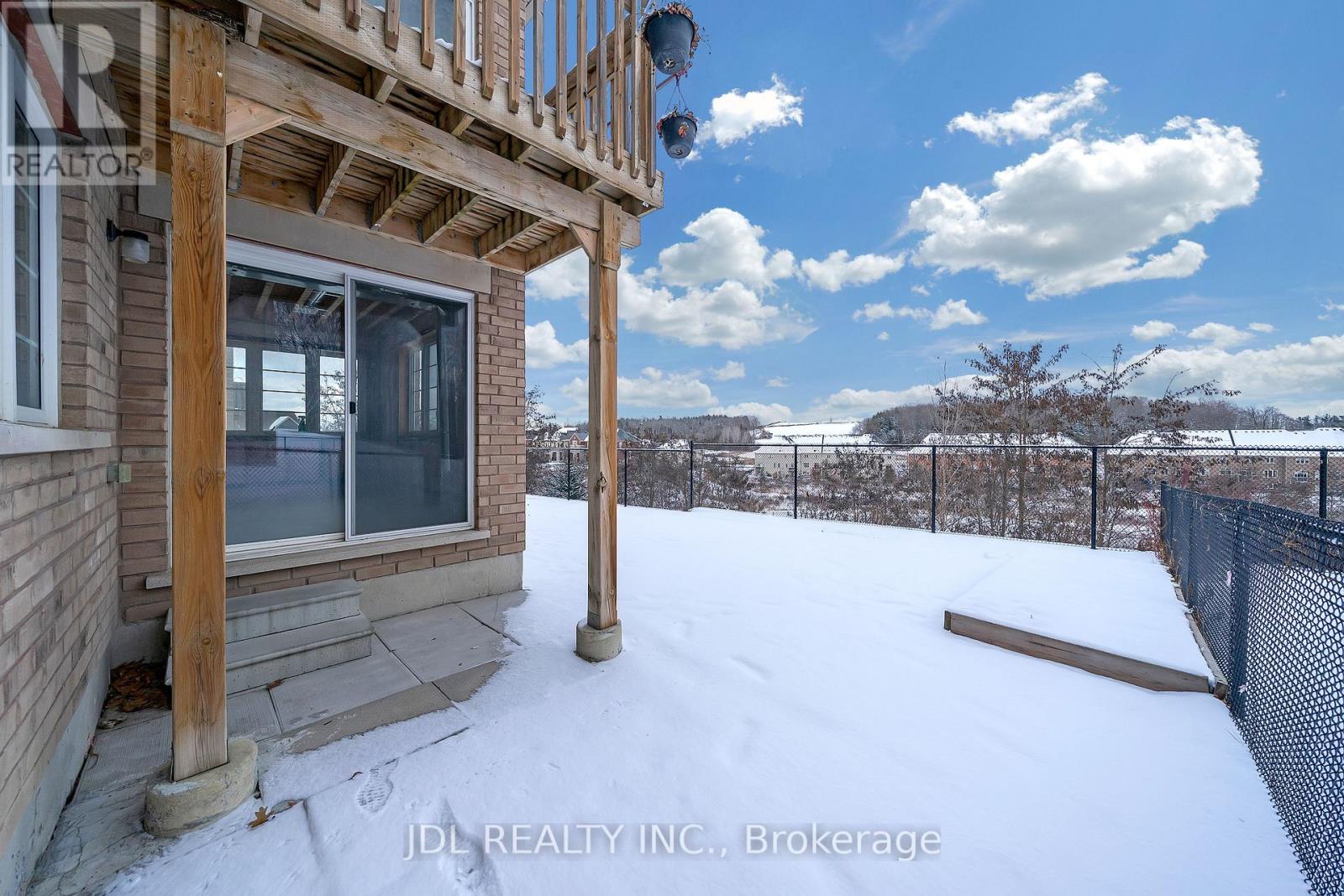 70 Forest Edge Crescent, East Gwillimbury, Ontario  L9N 0S6 - Photo 40 - N12613582