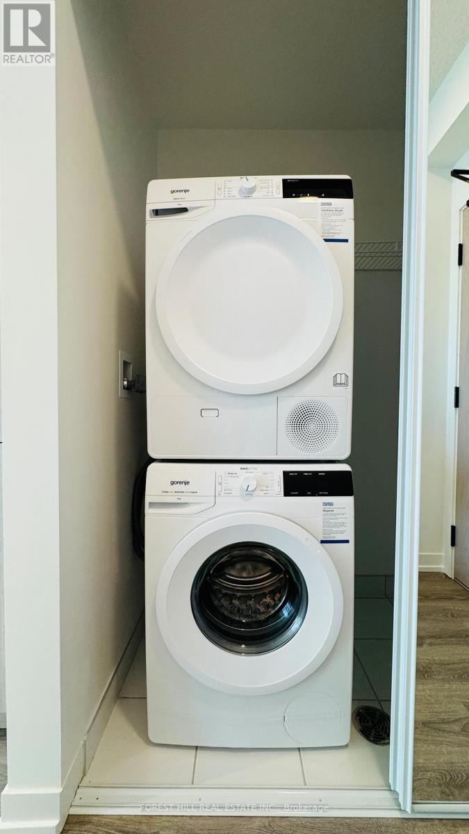 2910 - 8 Interchange Way, Vaughan, Ontario  L4K 0R2 - Photo 13 - N12613592