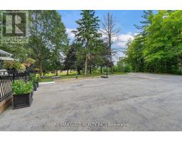 6820 16TH SIDE ROAD, King, Ontario