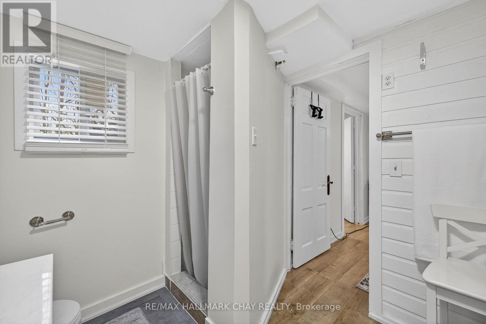 77 Blue Heron Drive, Georgina, Ontario  L0E 1N0 - Photo 14 - N12613654