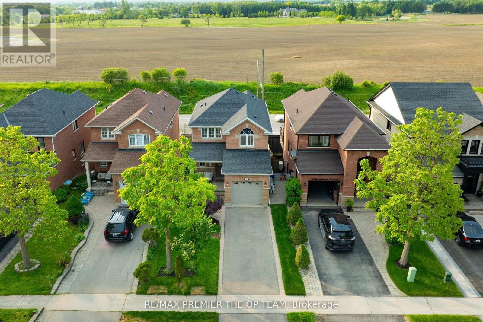 50 BEAVERBROOK CRESCENT, vaughan, Ontario