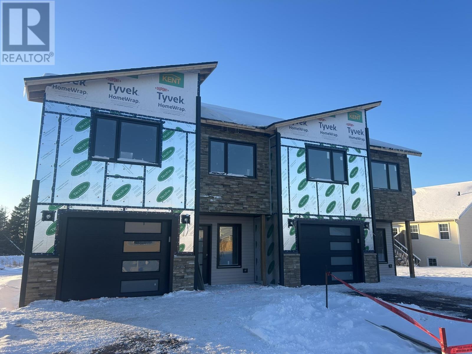 56 Airfield Court, West Royalty, Prince Edward Island C1E 3P7 - Photo 2 - 202529248