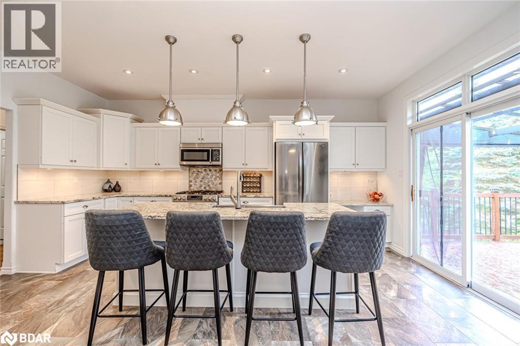 102 Highland Drive, Horseshoe Valley, Ontario  L0L 2L0 - Photo 4 - 40773152