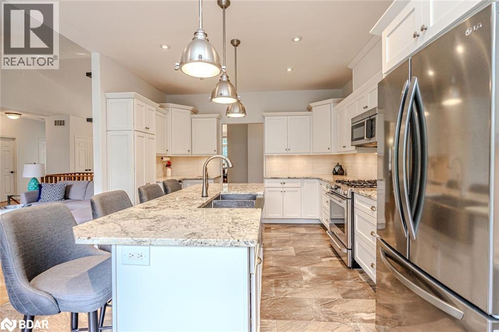 102 Highland Drive, Horseshoe Valley, Ontario  L0L 2L0 - Photo 5 - 40773152