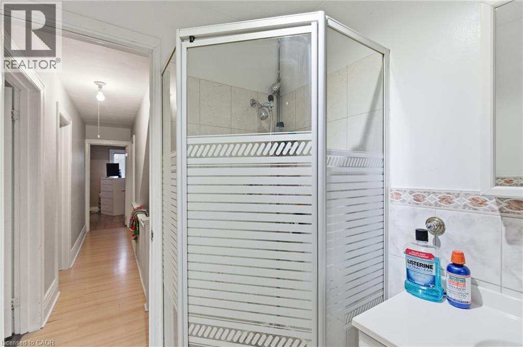 196 Avondale Street, Hamilton, Ontario  L8L 7C3 - Photo 22 - 40790588