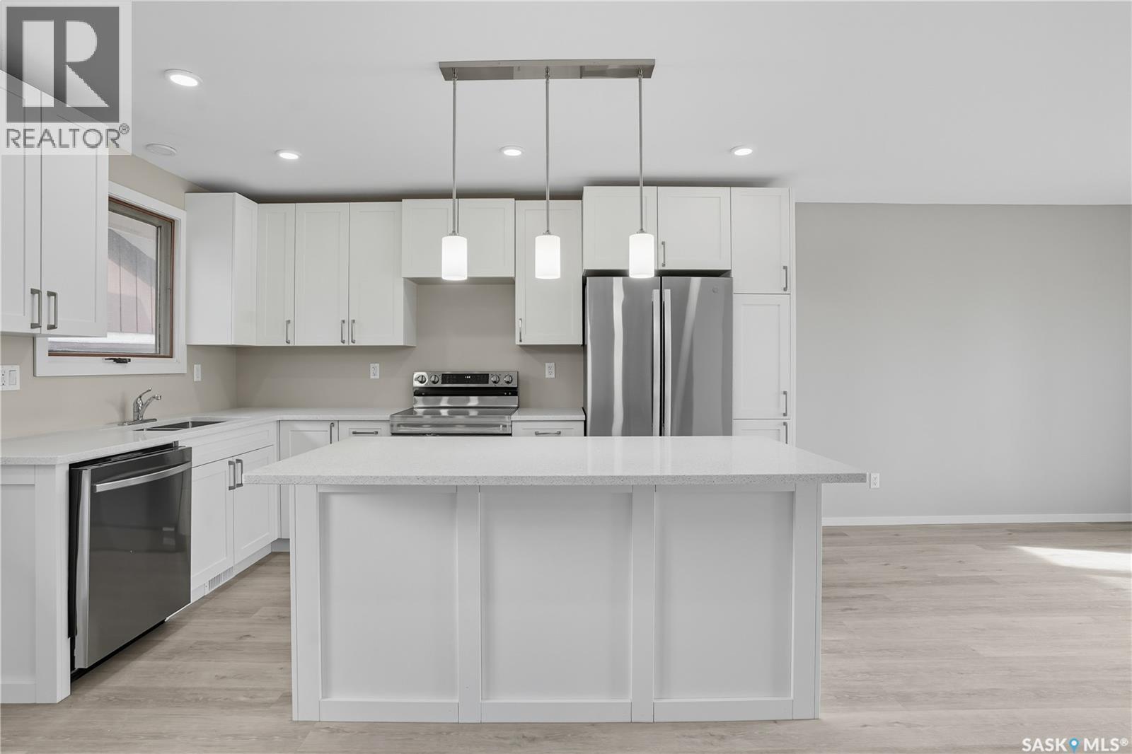 42 Aitken Crescent, Regina, Saskatchewan  S4R 5W7 - Photo 12 - SK019882