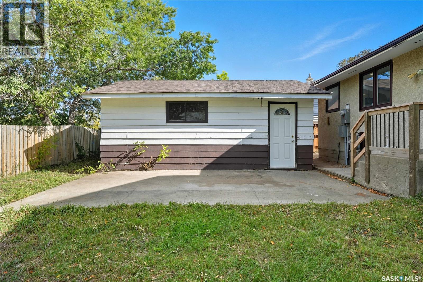 42 Aitken Crescent, Regina, Saskatchewan  S4R 5W7 - Photo 40 - SK019882