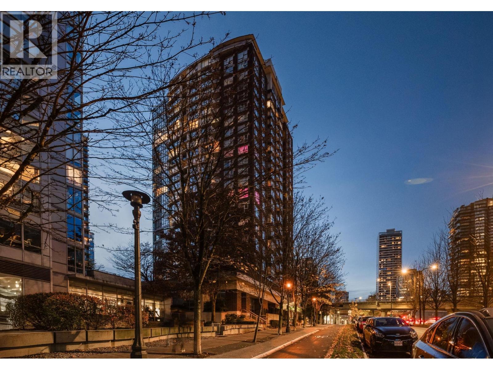 1705 550 Pacific Street, Vancouver, British Columbia V6Z 3G2 - Photo 29 - R3069409