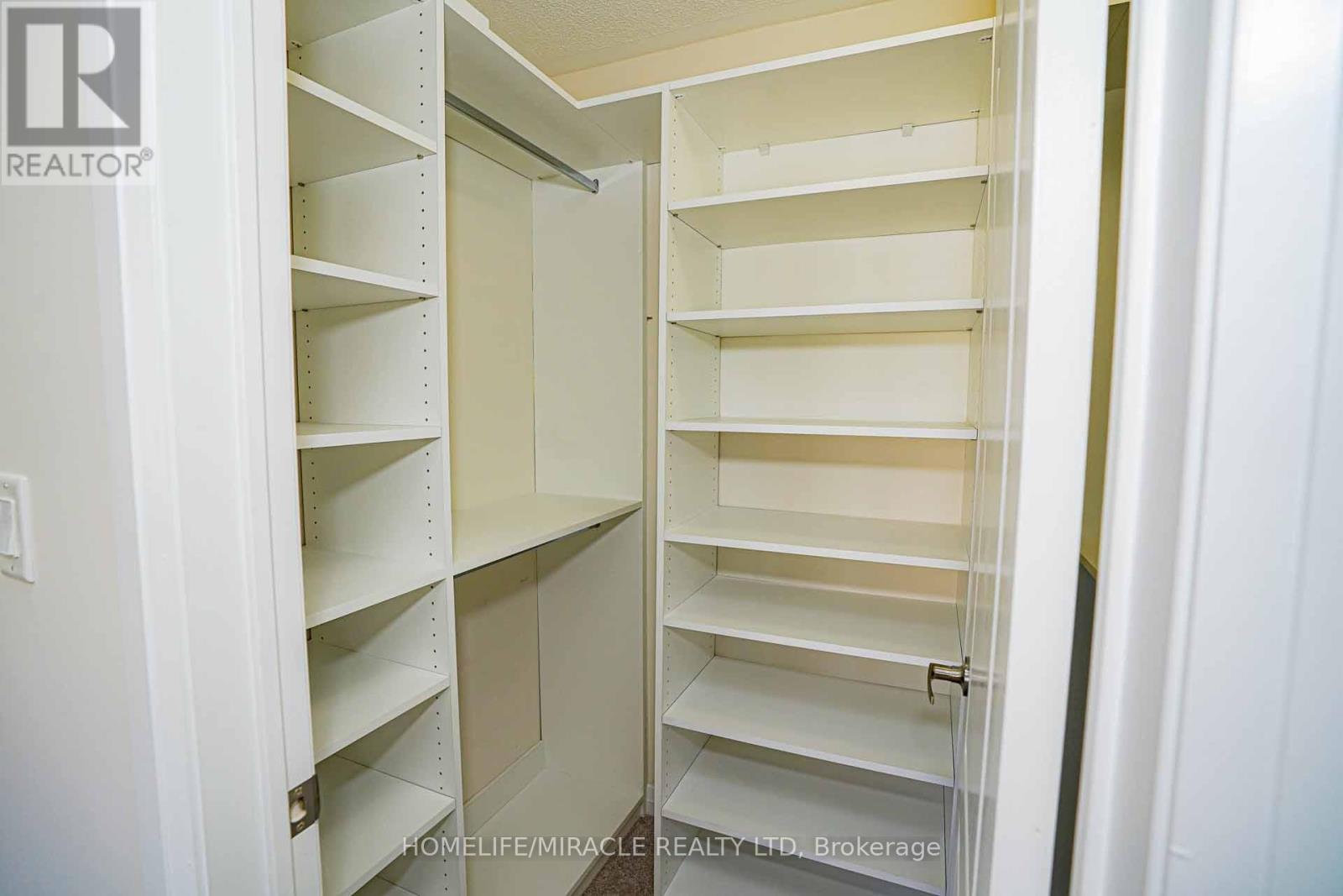 35 Drew Brown Boulevard, Orangeville, Ontario  L9W 6Z6 - Photo 22 - W12613572