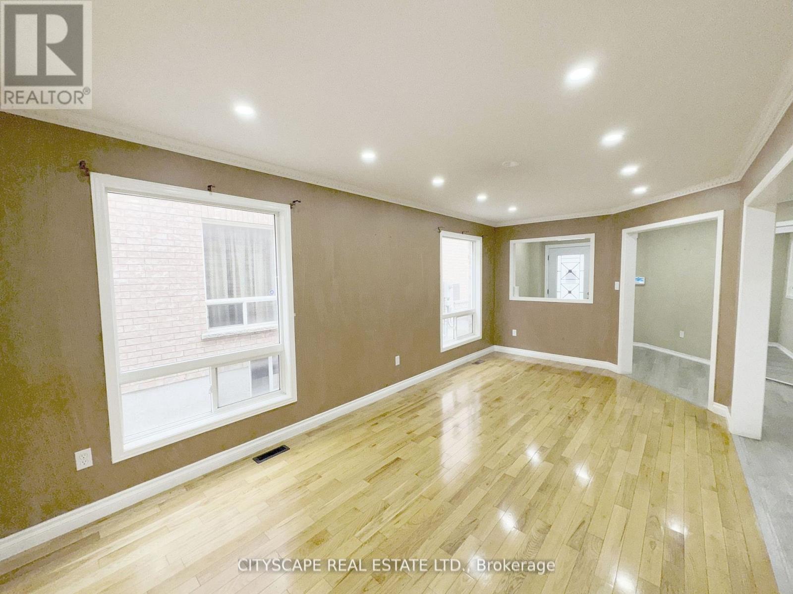 3310 Crimson King Circle, Mississauga, Ontario  L5W 8M8 - Photo 14 - W12613624