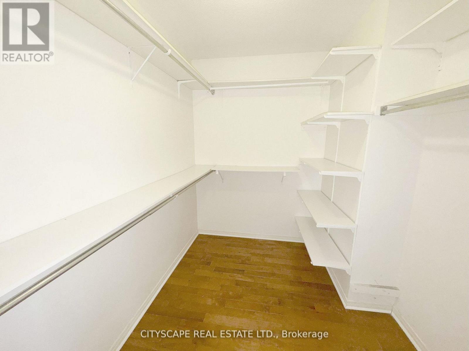 3310 Crimson King Circle, Mississauga, Ontario  L5W 8M8 - Photo 23 - W12613624