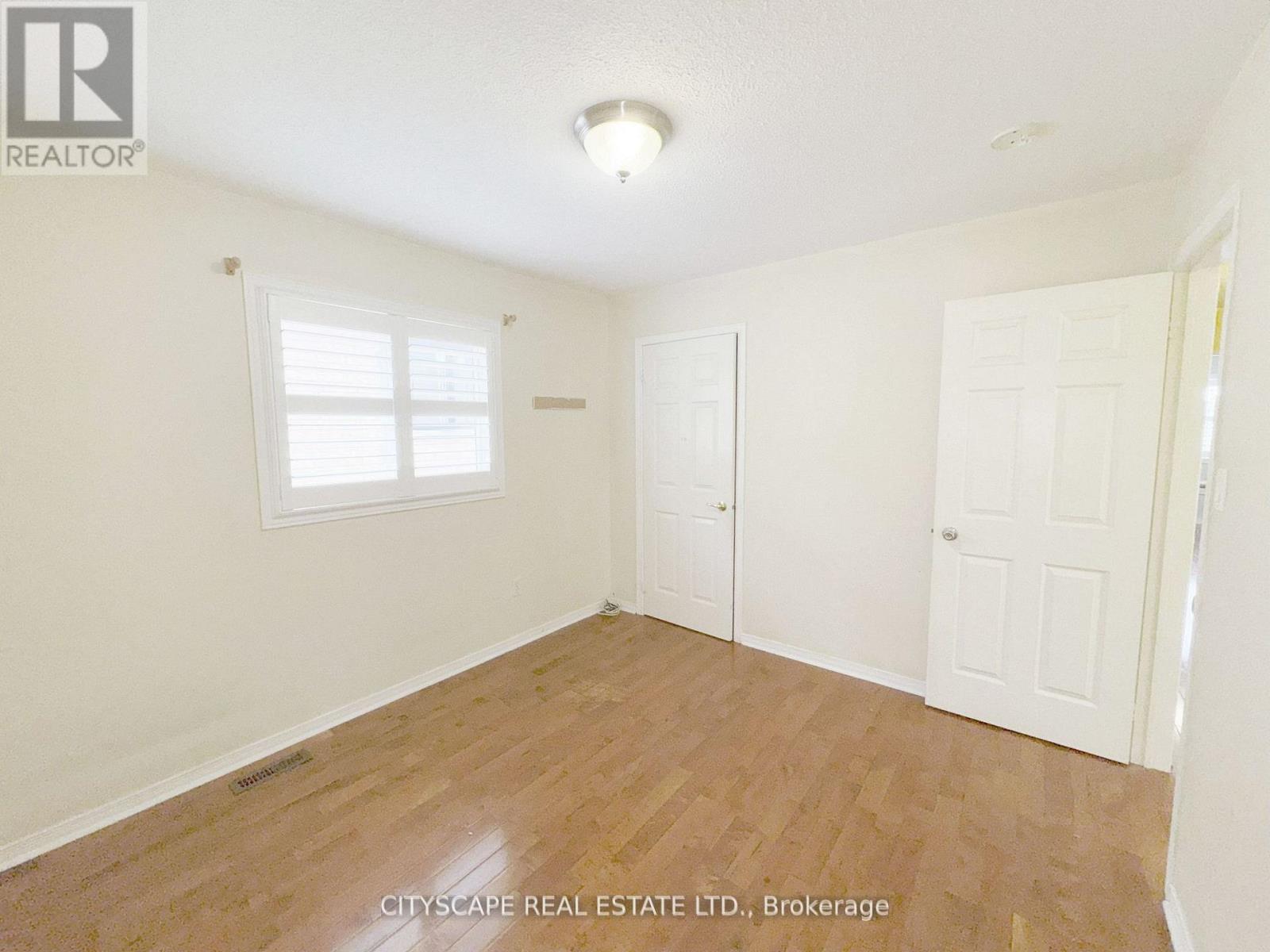 3310 Crimson King Circle, Mississauga, Ontario  L5W 8M8 - Photo 24 - W12613624