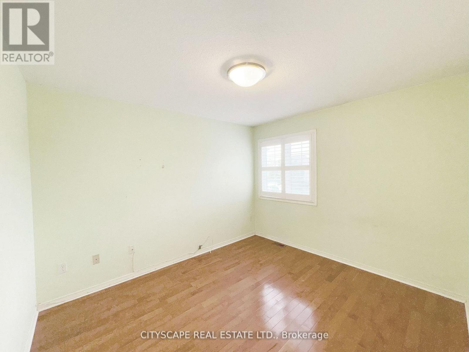 3310 Crimson King Circle, Mississauga, Ontario  L5W 8M8 - Photo 26 - W12613624