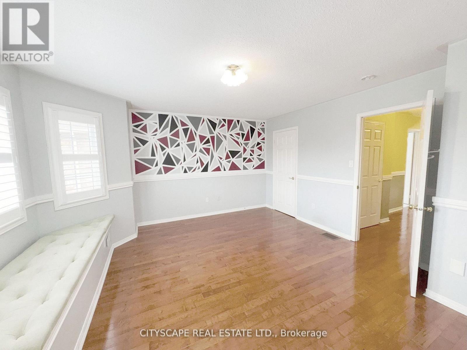 3310 Crimson King Circle, Mississauga, Ontario  L5W 8M8 - Photo 29 - W12613624