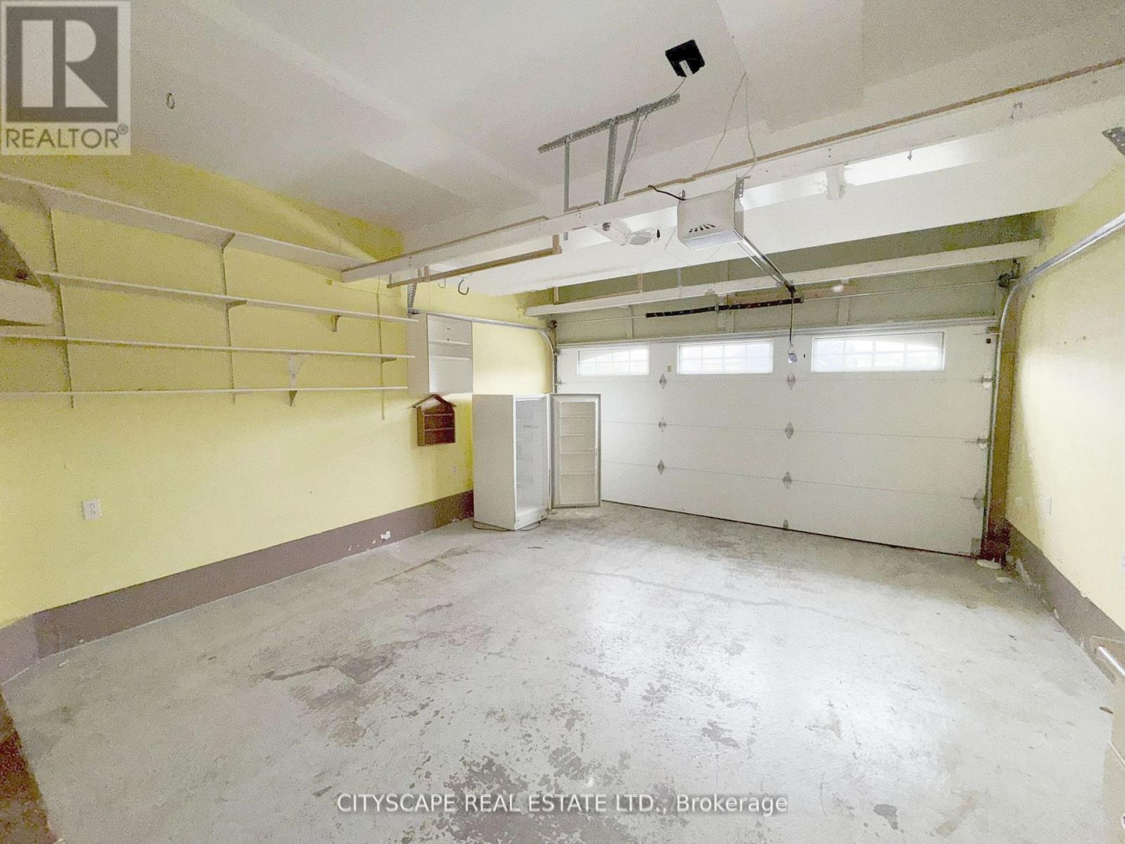 3310 Crimson King Circle, Mississauga, Ontario  L5W 8M8 - Photo 43 - W12613624