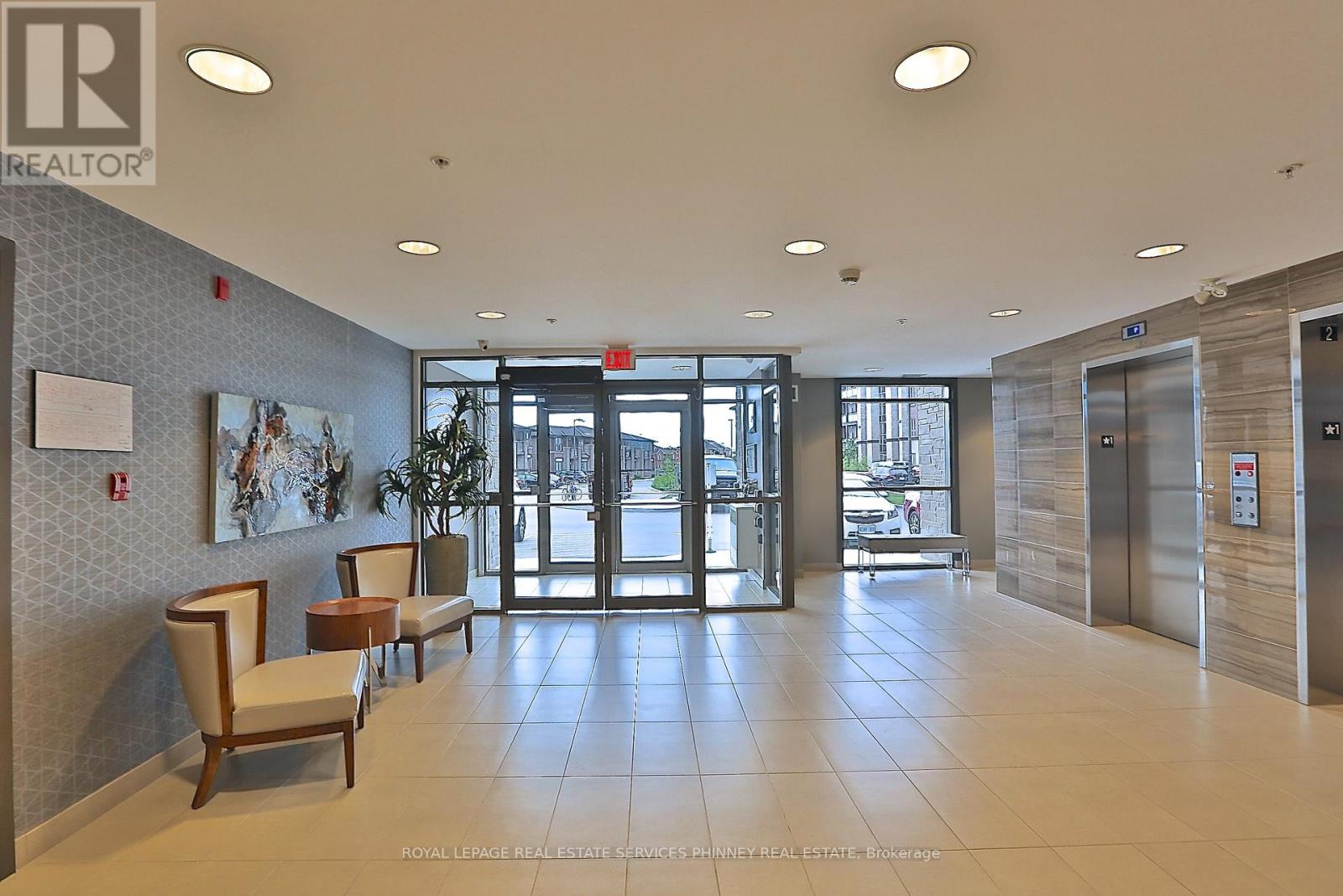417 - 5020 Corporate Drive, Burlington, Ontario  L7L 0H7 - Photo 2 - W12613626