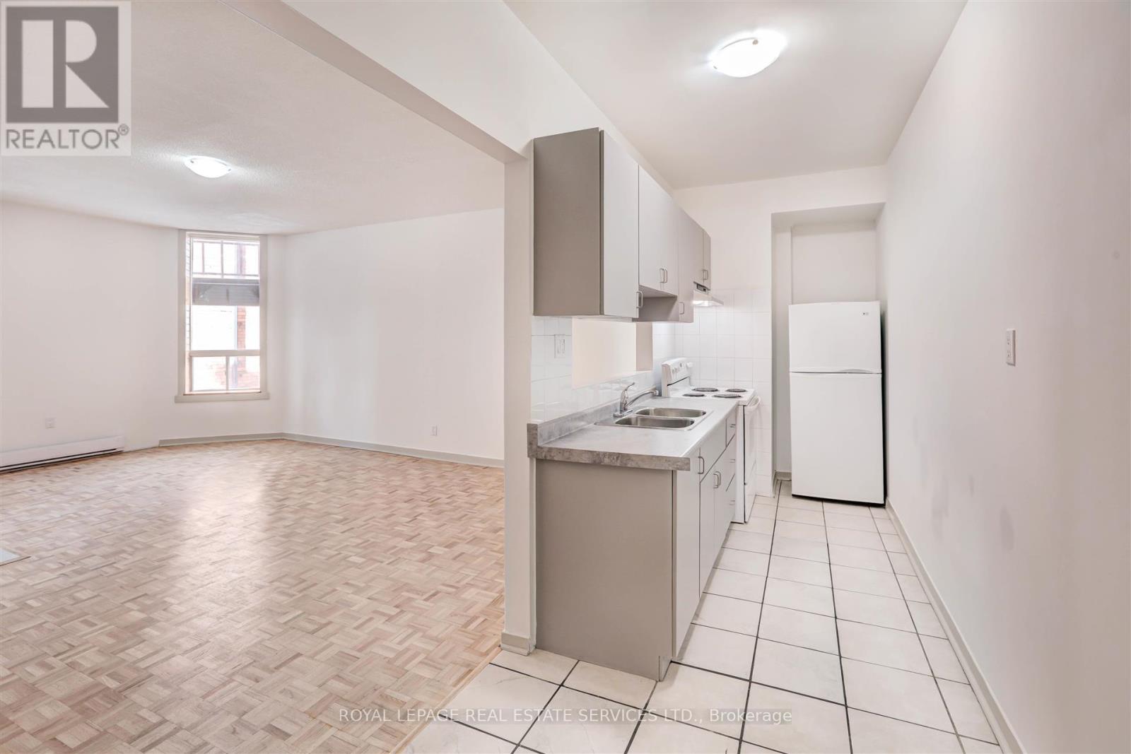 102 - 1530 King Street W, Toronto, Ontario  M6K 1J6 - Photo 7 - W12613632