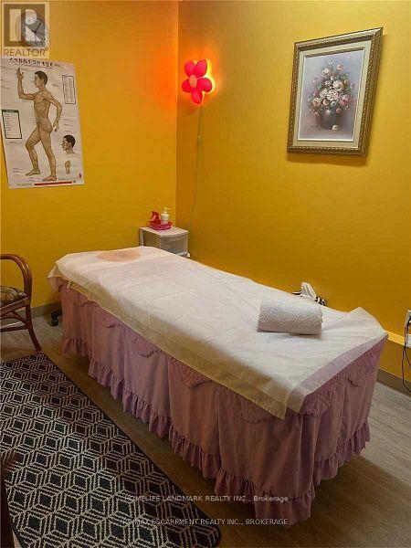 682 CONCESSION STREET E, Hamilton, Ontario