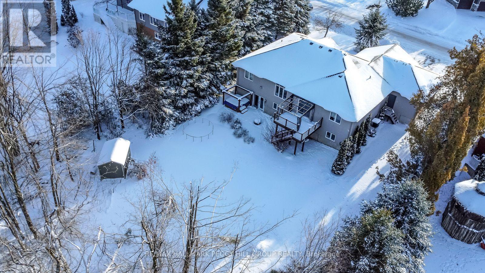 102 Highland Drive, Oro-Medonte, Ontario  L0L 2L0 - Photo 24 - S12429219