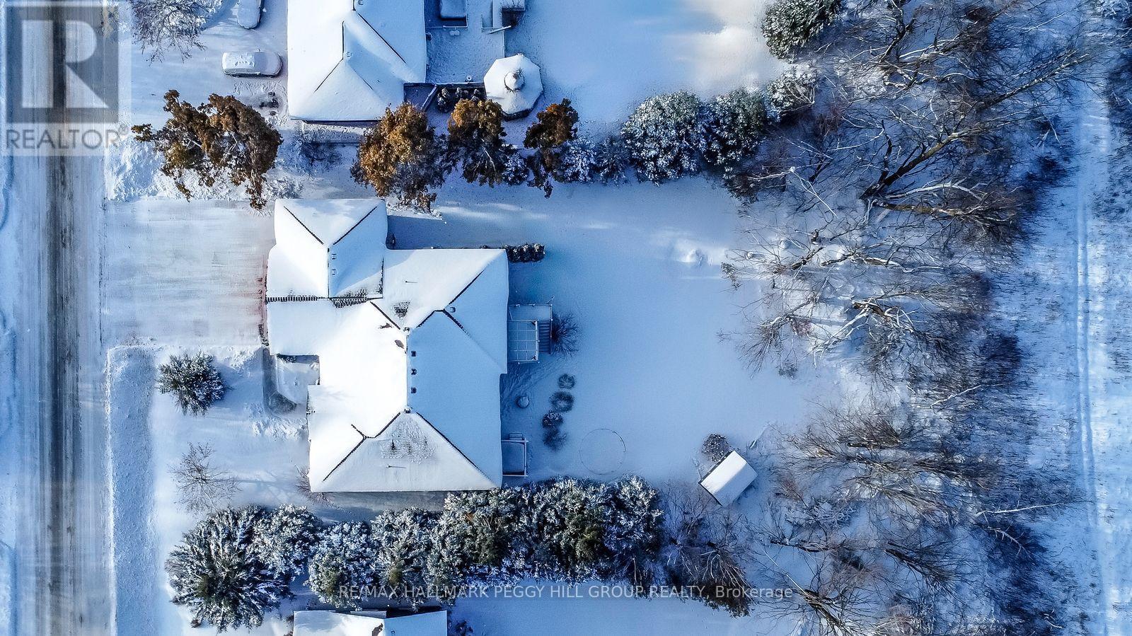 102 Highland Drive, Oro-Medonte, Ontario  L0L 2L0 - Photo 25 - S12429219