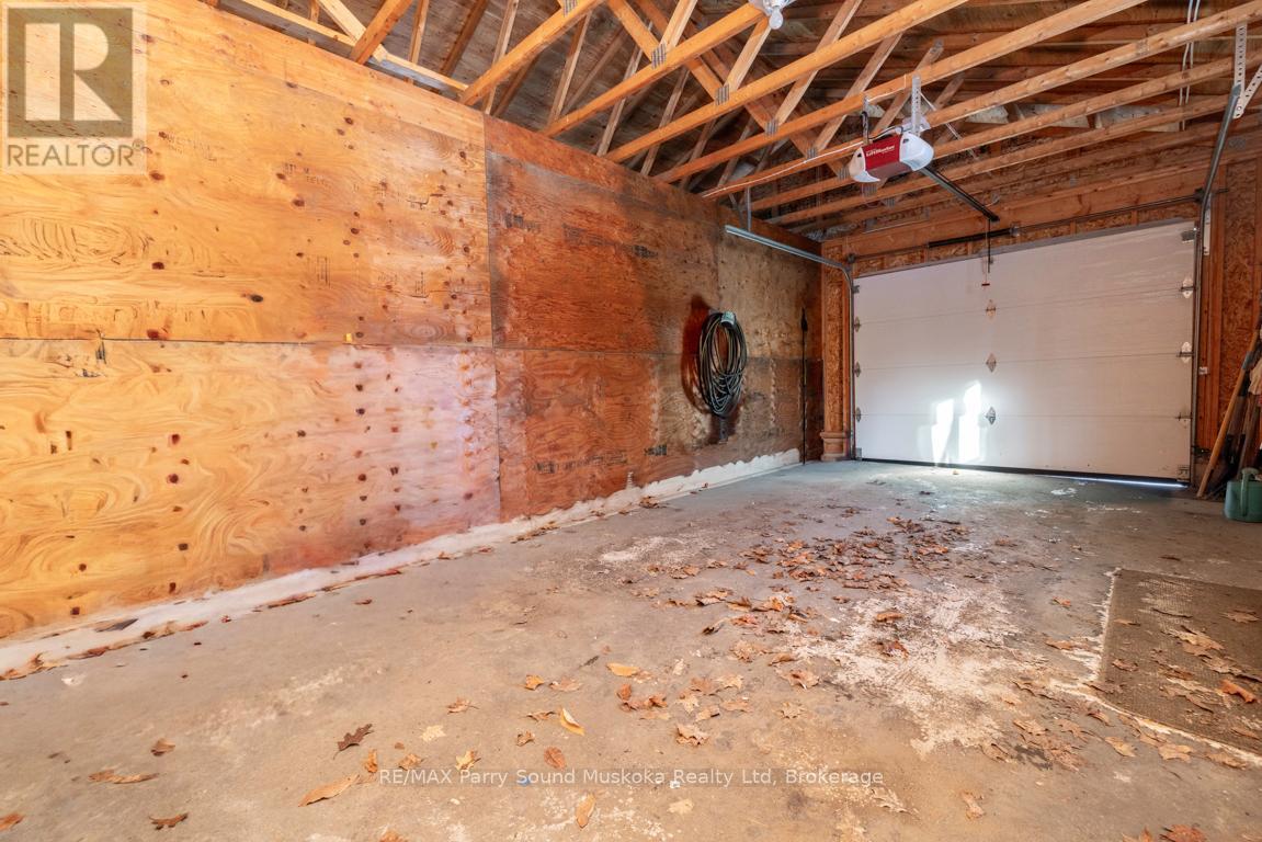 17 - 25 Seguin Place, Seguin (Humphrey), Ontario  P2A 1B2 - Photo 29 - X12613754