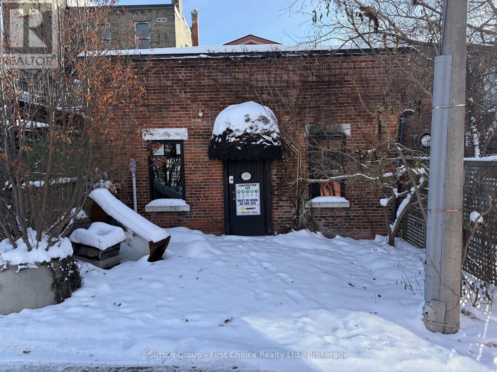 105 ERIE STREET, stratford, Ontario