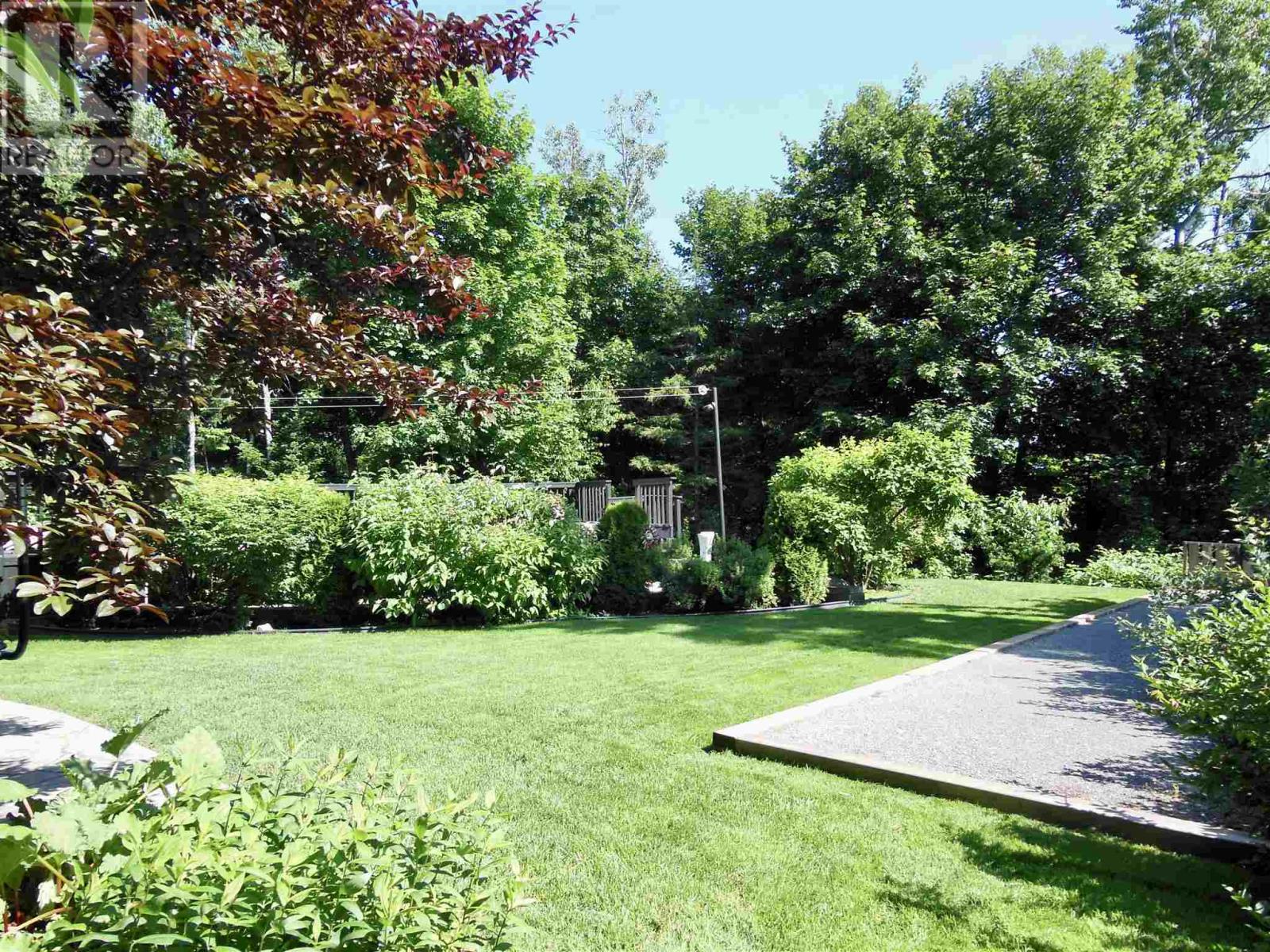 471 Macdonald Ave, Sault Ste Marie, Ontario P6B 1H8 - Photo 15 - SM252960