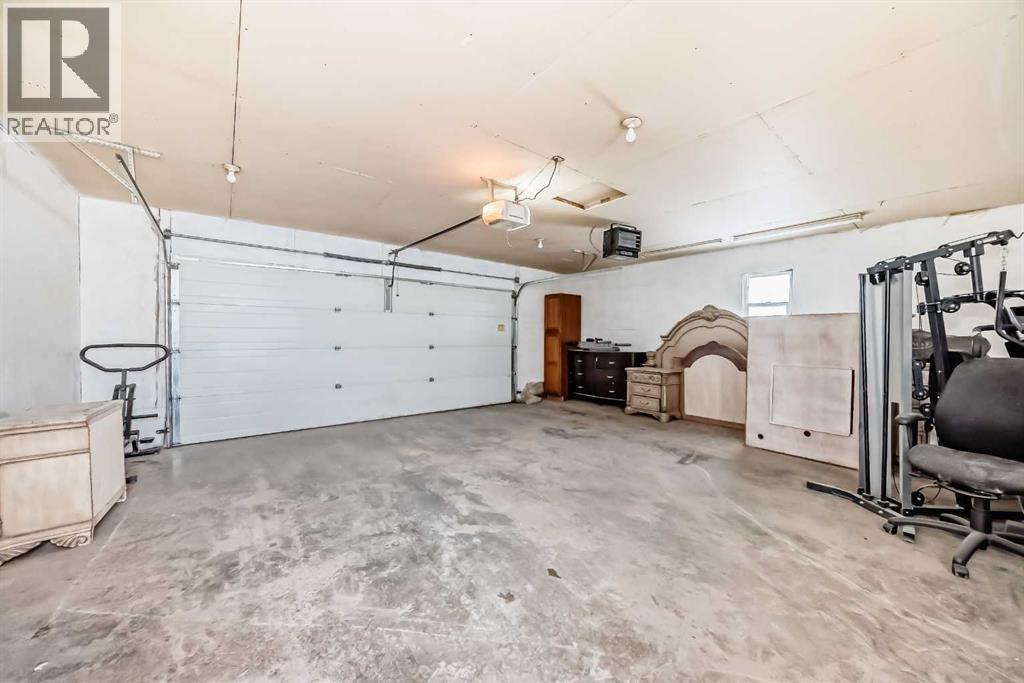 33 Martinridge Road Ne, Calgary, Alberta  t3j 3l4 - Photo 40 - A2273053