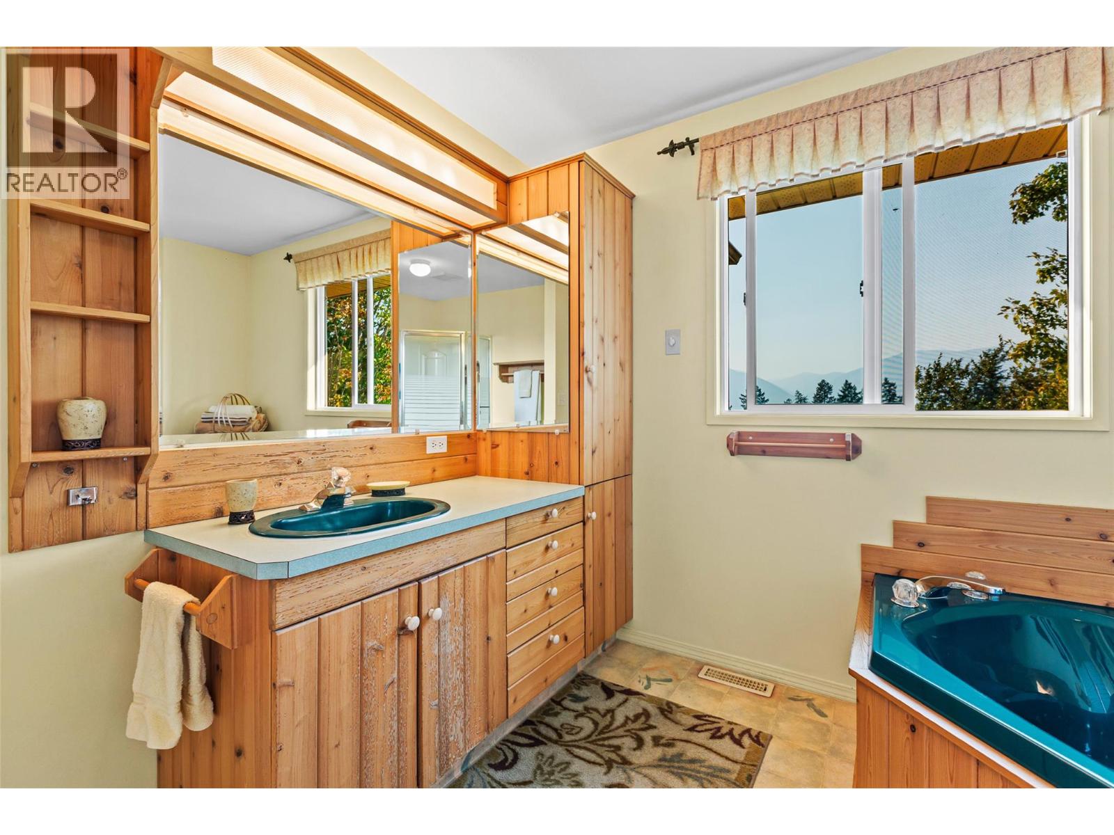 1701 Erickson Road, Creston, British Columbia V0B 1G3 - Photo 23 - 10370895