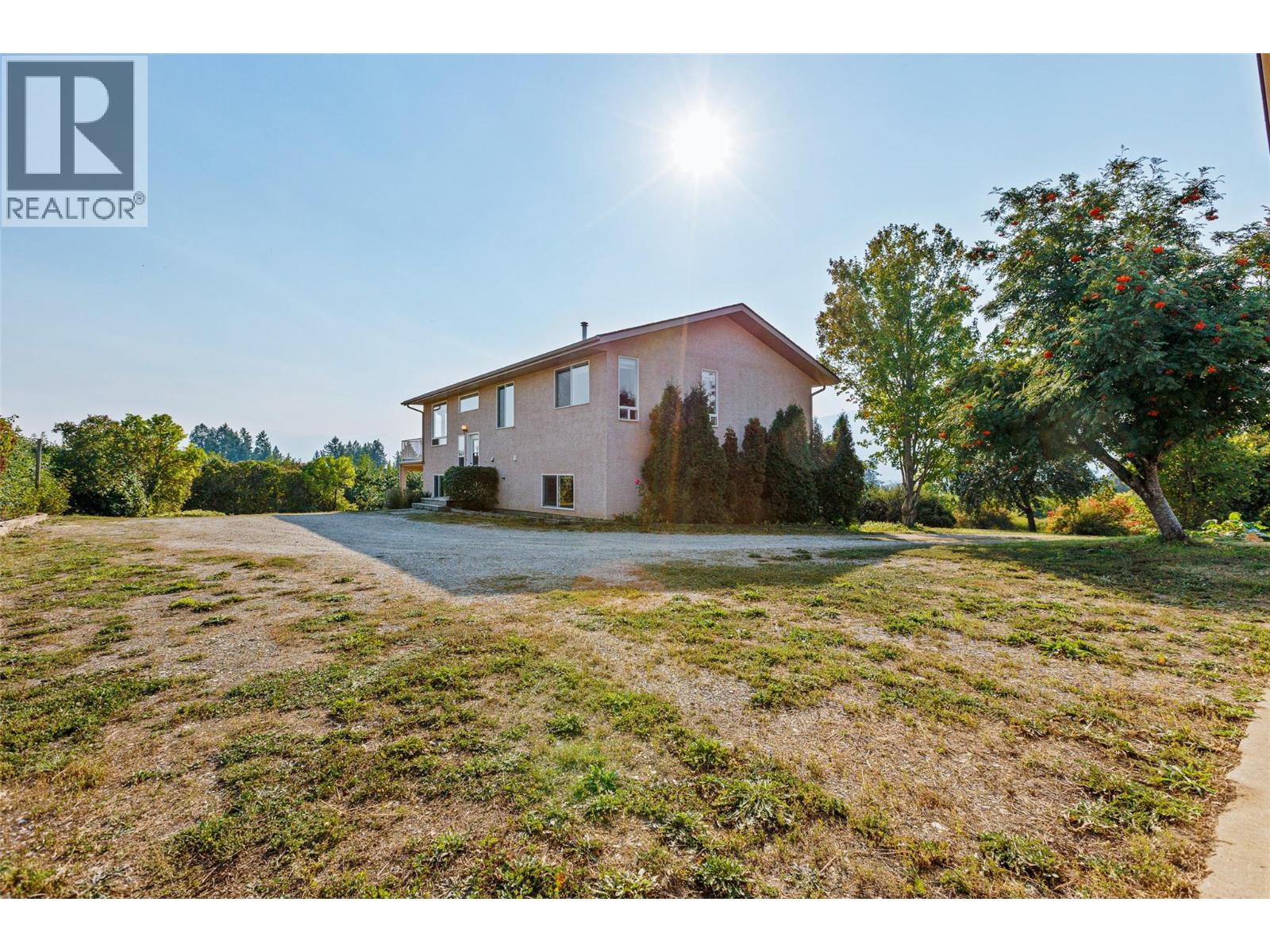 1701 Erickson Road, Creston, British Columbia V0B 1G3 - Photo 35 - 10370895