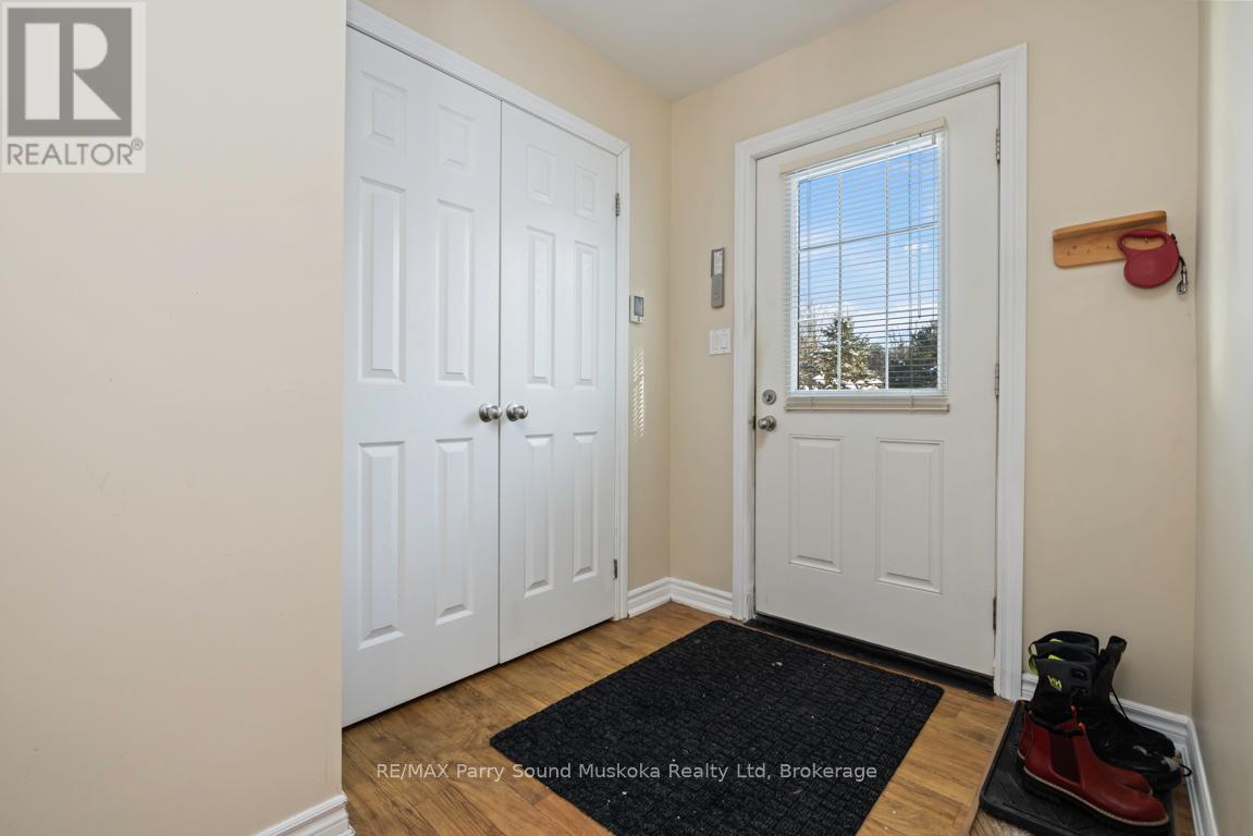 17 - 25 Seguin Place, Seguin (Humphrey), Ontario  P2A 1B2 - Photo 21 - X12613754