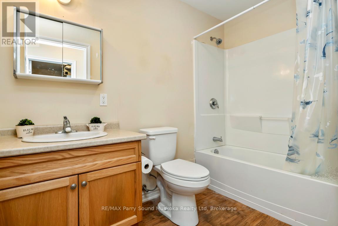 17 - 25 Seguin Place, Seguin (Humphrey), Ontario  P2A 1B2 - Photo 18 - X12613754