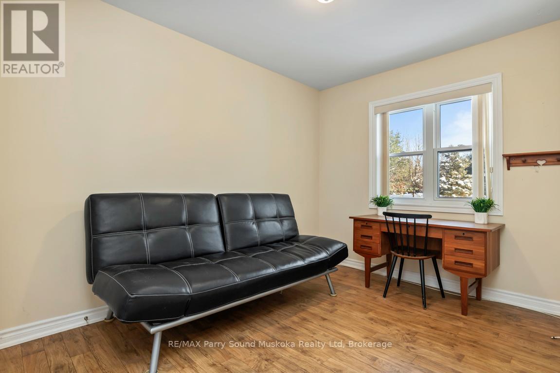 17 - 25 Seguin Place, Seguin (Humphrey), Ontario  P2A 1B2 - Photo 16 - X12613754