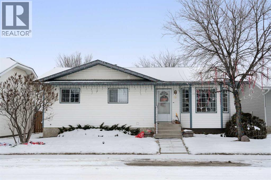 18 Greenview Crescent, Strathmore, Alberta