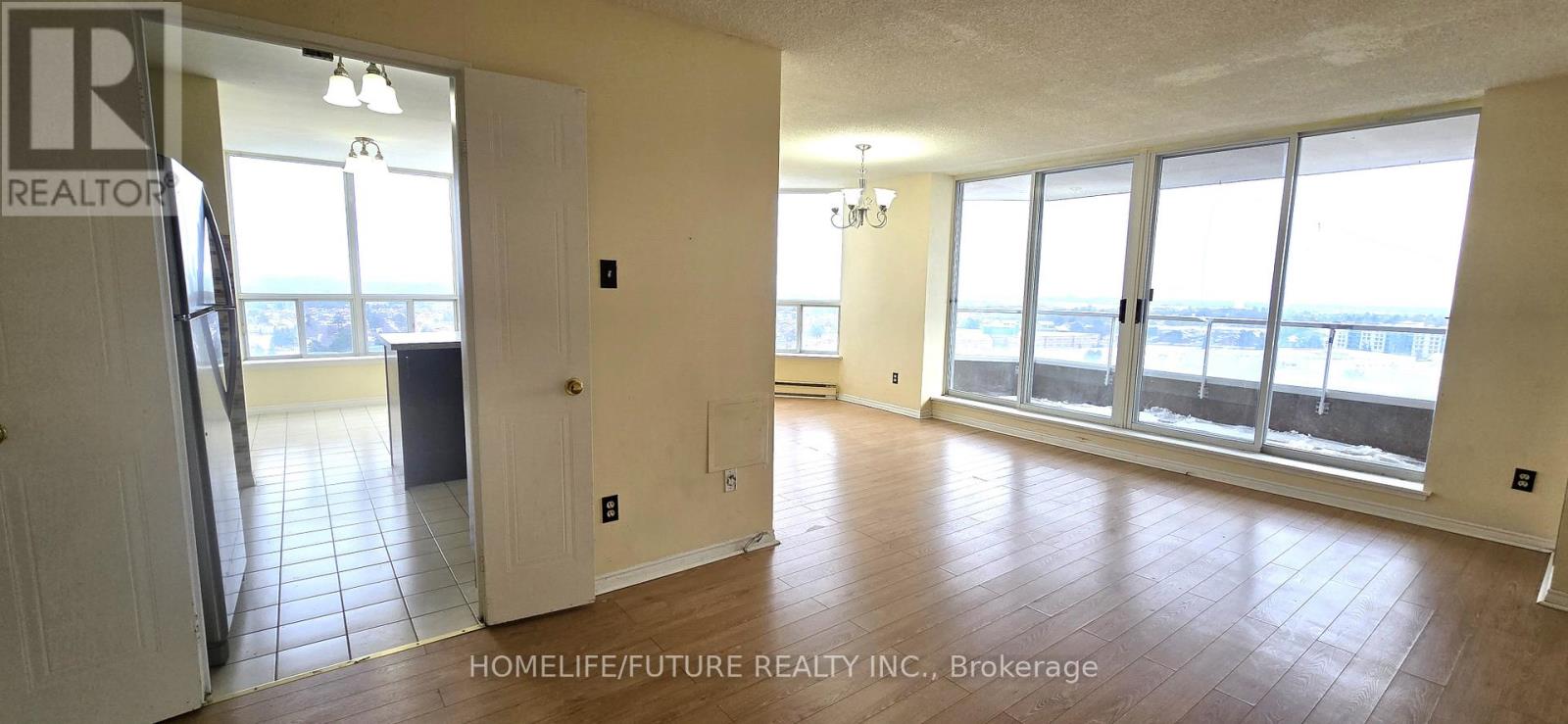 1502 - 410 Mclevin Avenue, Toronto, Ontario  M1B 5J5 - Photo 5 - E12601866